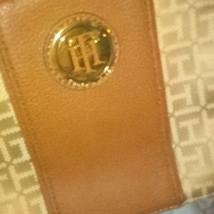 Tommy Hilfiger bag